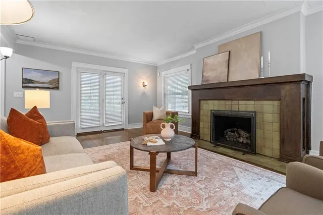 $540,000 | 6034 Brookside Boulevard, Kansas City, MO 64113