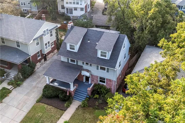 $540,000 | 6034 Brookside Boulevard, Kansas City, MO 64113