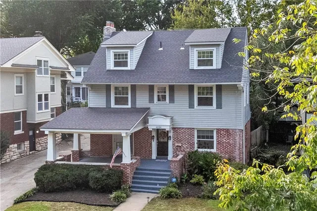 $540,000 | 6034 Brookside Boulevard, Kansas City, MO 64113
