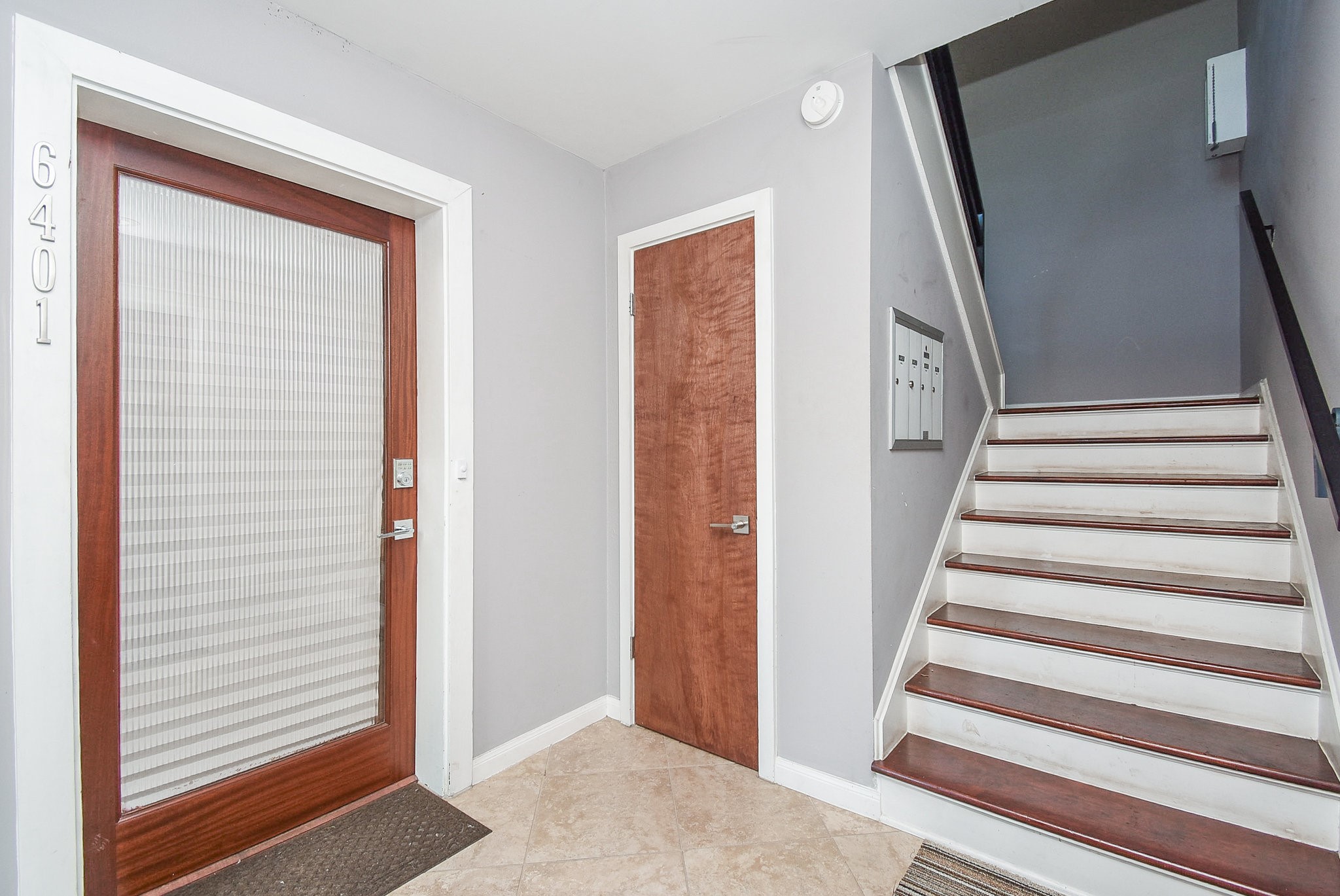 6401 Bayou Glen Road Houston, TX 77057 - Photo 5 of 22 a view of an entryway with staircase