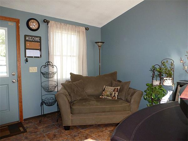 41 Bethany Road Monson, MA 01057 - Photo 5 of 24 a living room with furniture and window