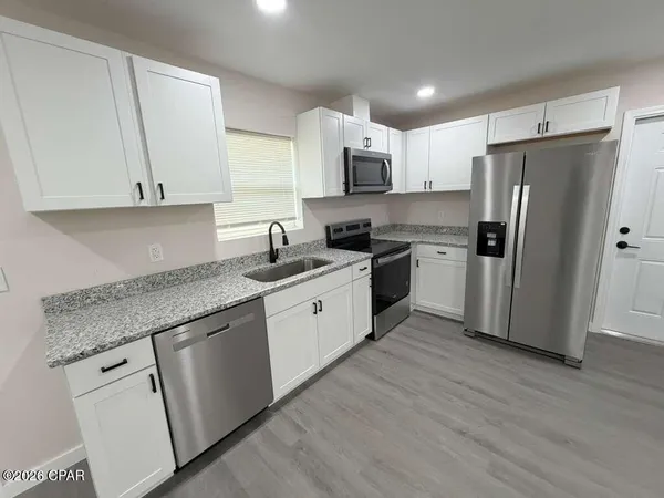 $2,100 | 208 Kraft Avenue, Panama City, FL 32401