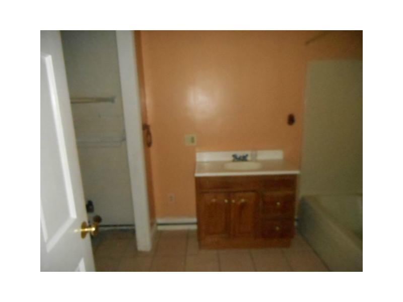 115 Tripps Corner Road Exeter, RI 02822 - Photo 9 of 12 Bathroom.