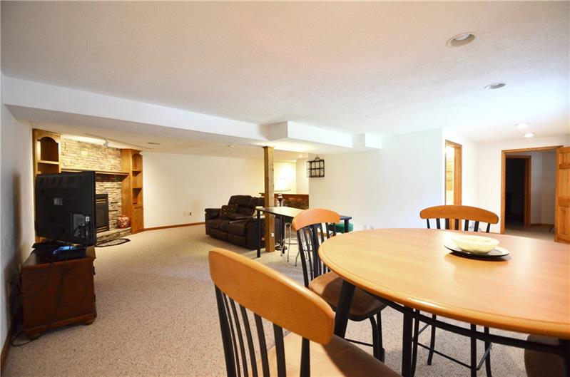 290 Holyoke Road Butler, PA 16001 - Photo 22 of 25 Gallery Image 22