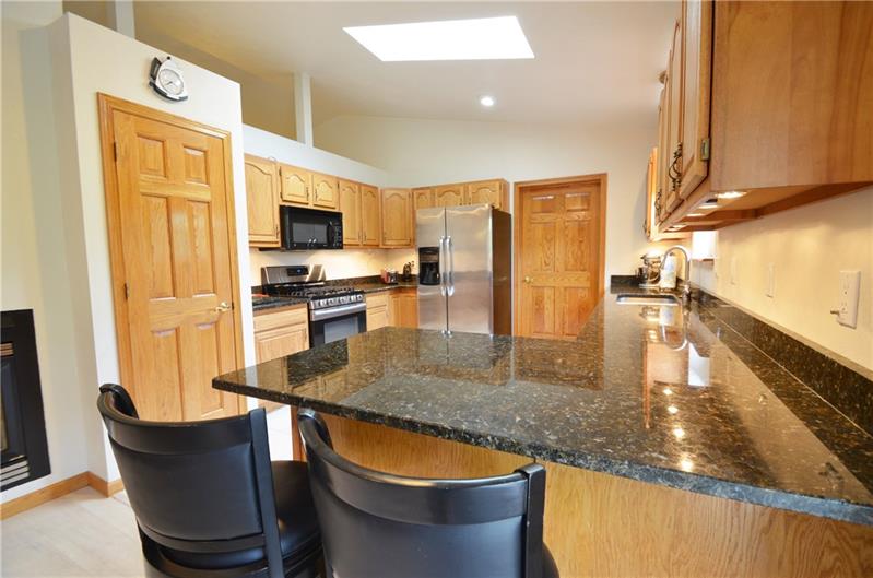 290 Holyoke Road Butler, PA 16001 - Photo 8 of 25 Gallery Image 8