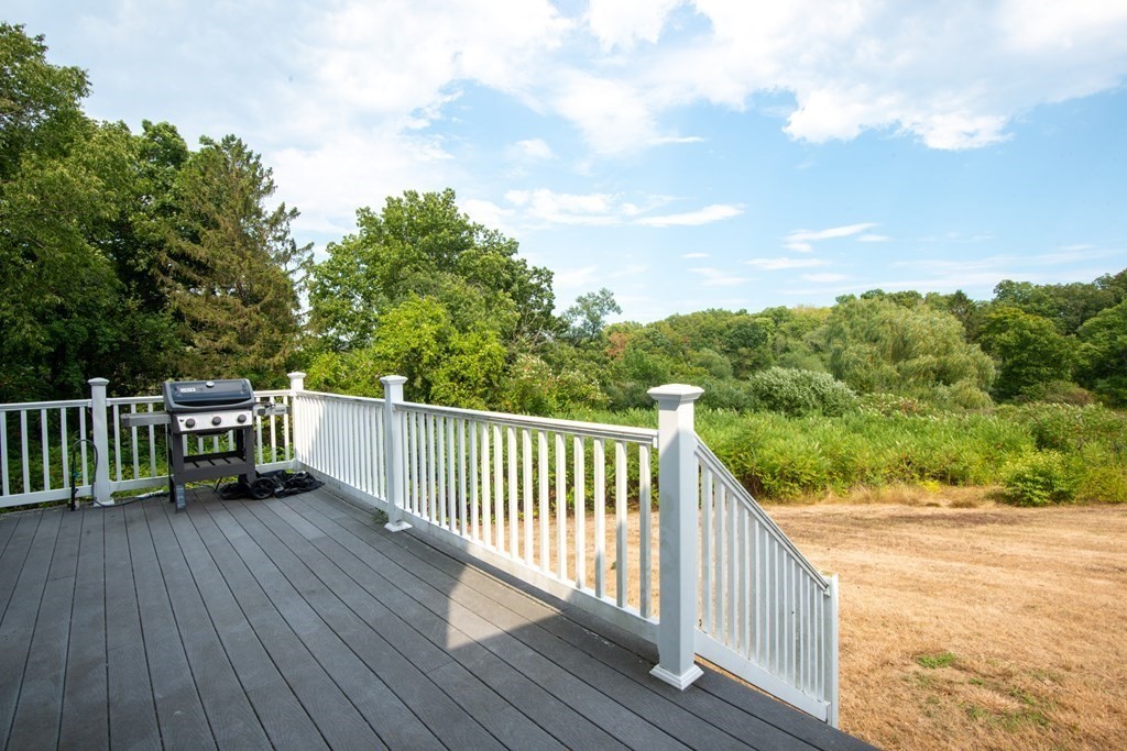 15 Jeffrey's Neck Road Ipswich, MA 01938 - Photo 17 of 41 Gallery Image 17