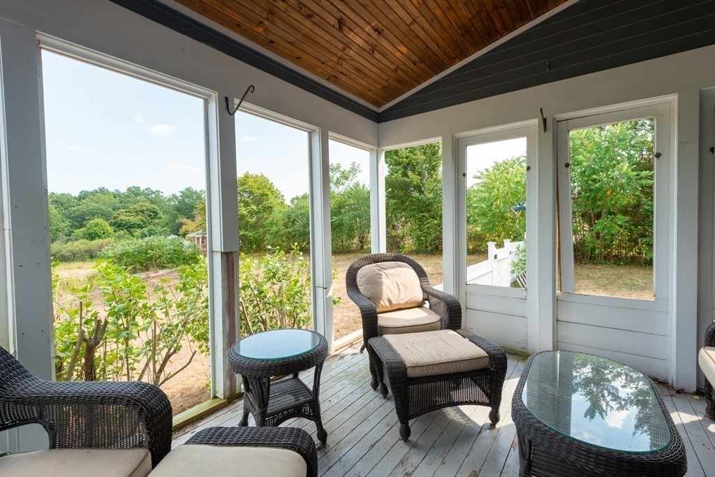 15 Jeffrey's Neck Road Ipswich, MA 01938 - Photo 19 of 41 Gallery Image 19