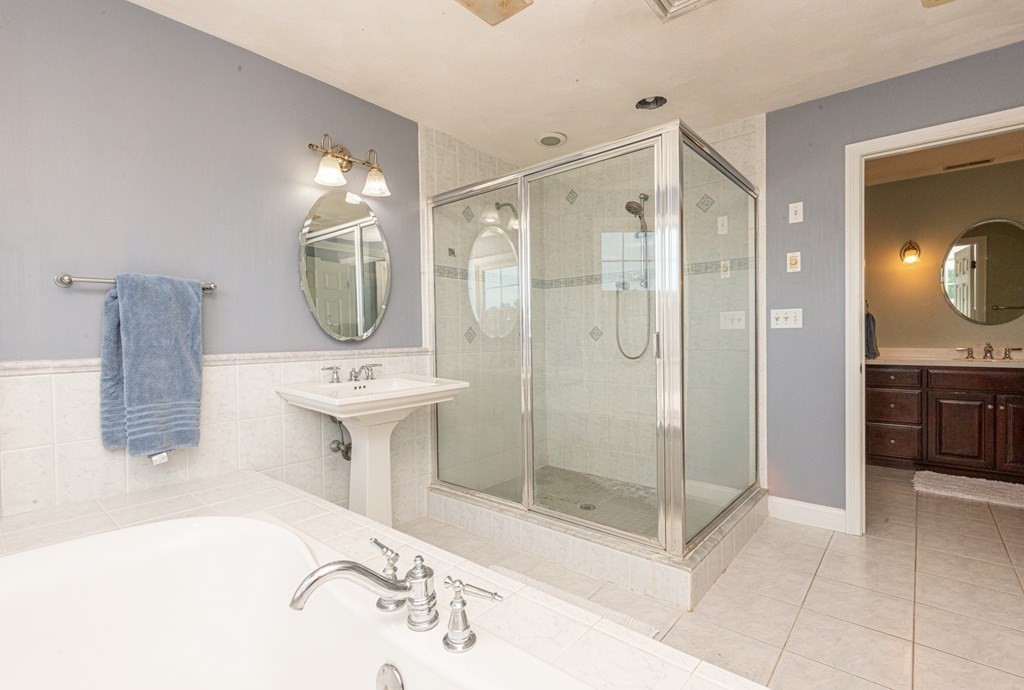 15 Jeffrey's Neck Road Ipswich, MA 01938 - Photo 31 of 41 Gallery Image 31
