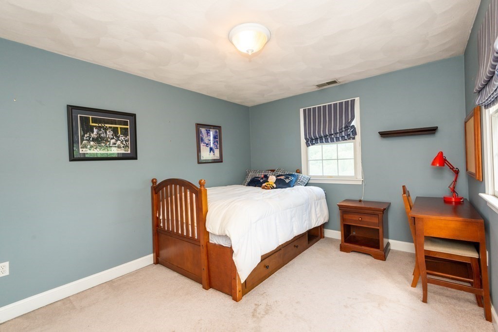 15 Jeffrey's Neck Road Ipswich, MA 01938 - Photo 34 of 41 Gallery Image 34