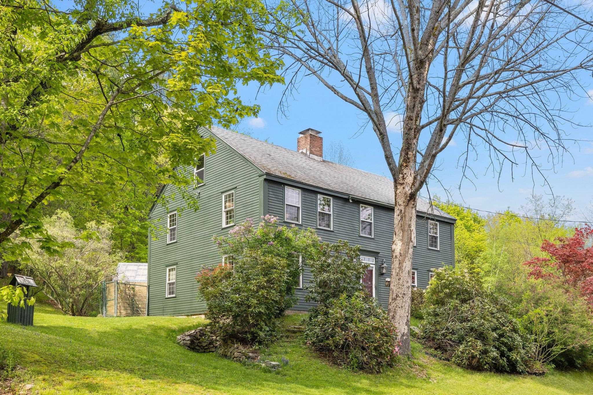 83 Governors Road Pittsfield, NH 03263 - Photo 2 of 40