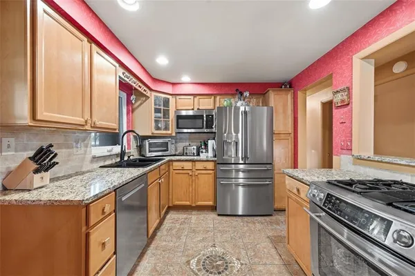 $330,000 | 3541 McWilliams Road, Murrysville, PA 15668