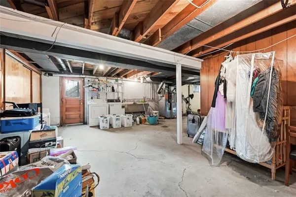 $330,000 | 3541 McWilliams Road, Murrysville, PA 15668