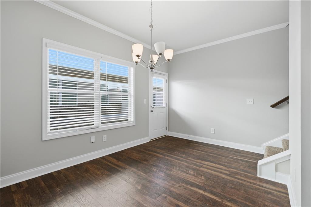 327 Cashes Court Lilburn, GA 30047 - Photo 15 of 32