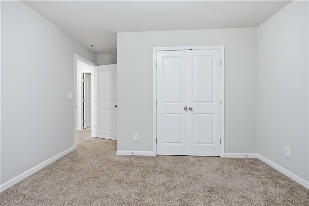 327 Cashes Court Lilburn, GA 30047 - Photo 20 of 32