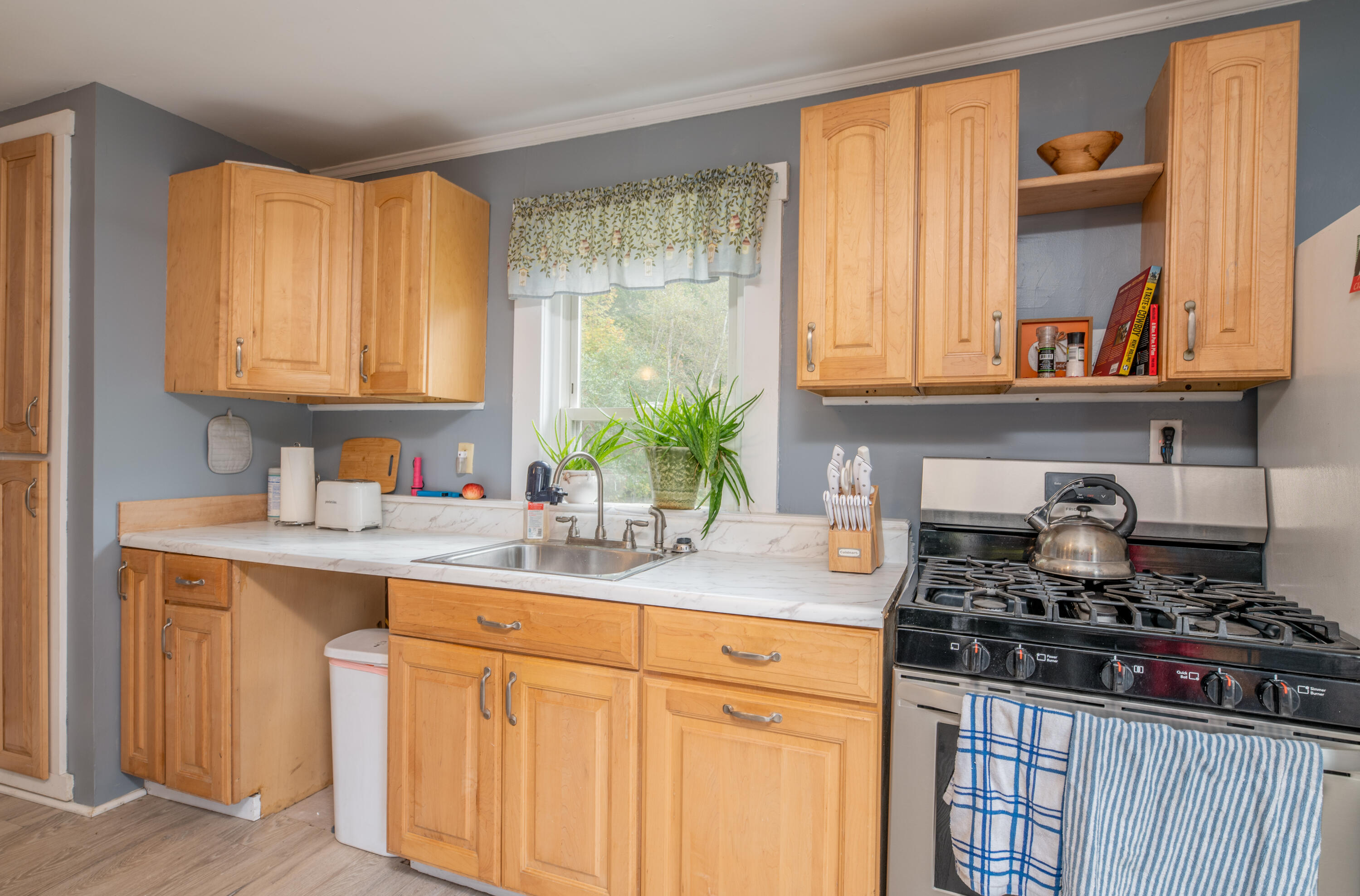 612 Warren Hill Road Palmyra, ME 04965 - Photo 10 of 36 Kitchen