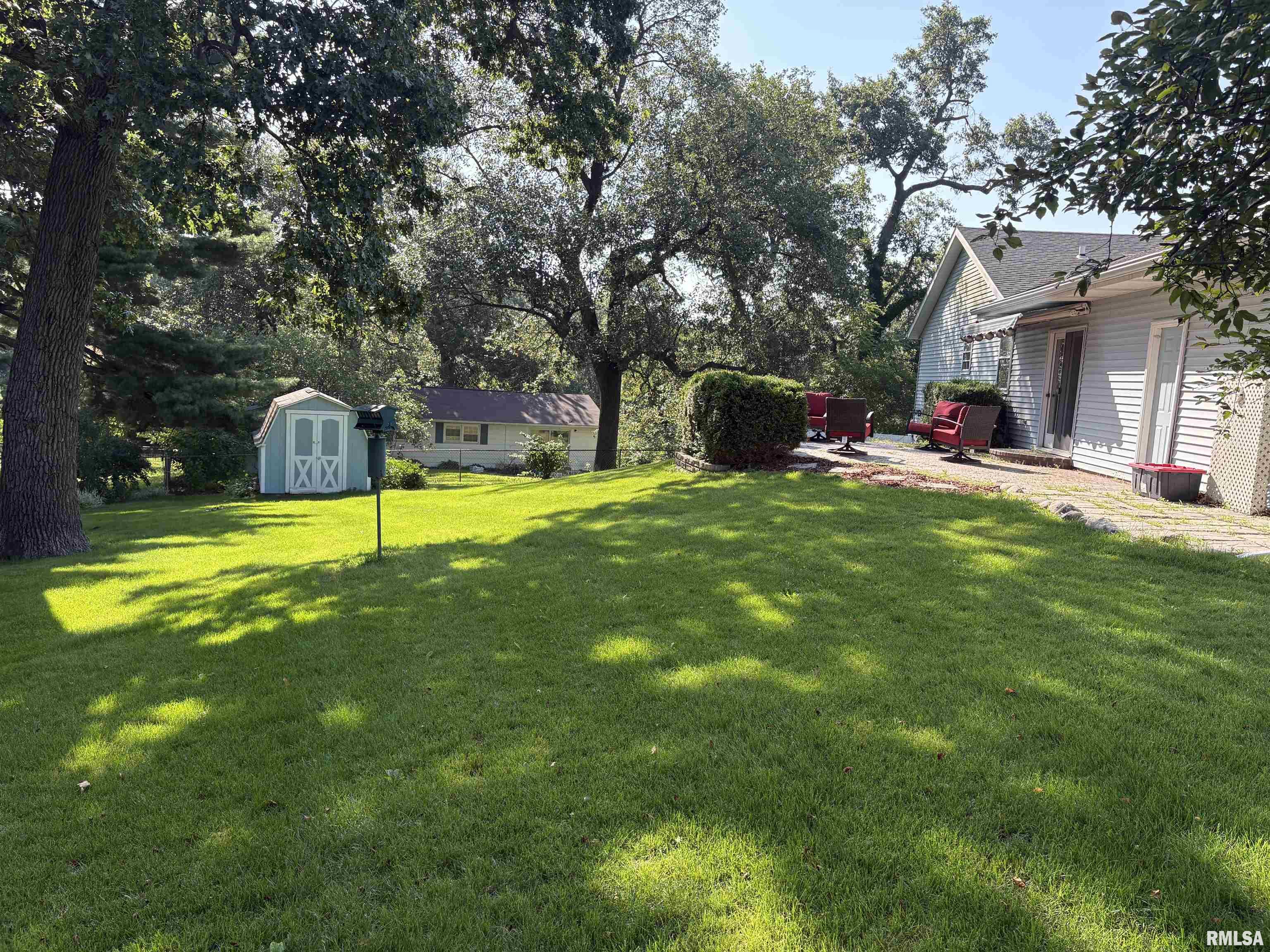 300 North Sunset Drive Manito, IL 61546 - Photo 9 of 72