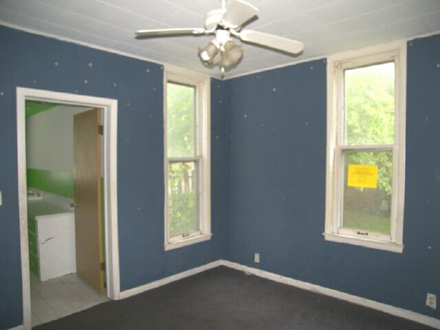 1010 Jefferson Street, Unit SW Rochester, IN 46975 - Photo 5 of 9