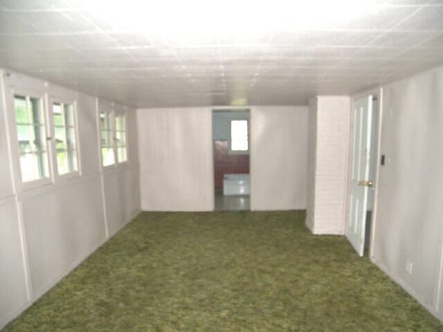 1010 Jefferson Street, Unit SW Rochester, IN 46975 - Photo 7 of 9