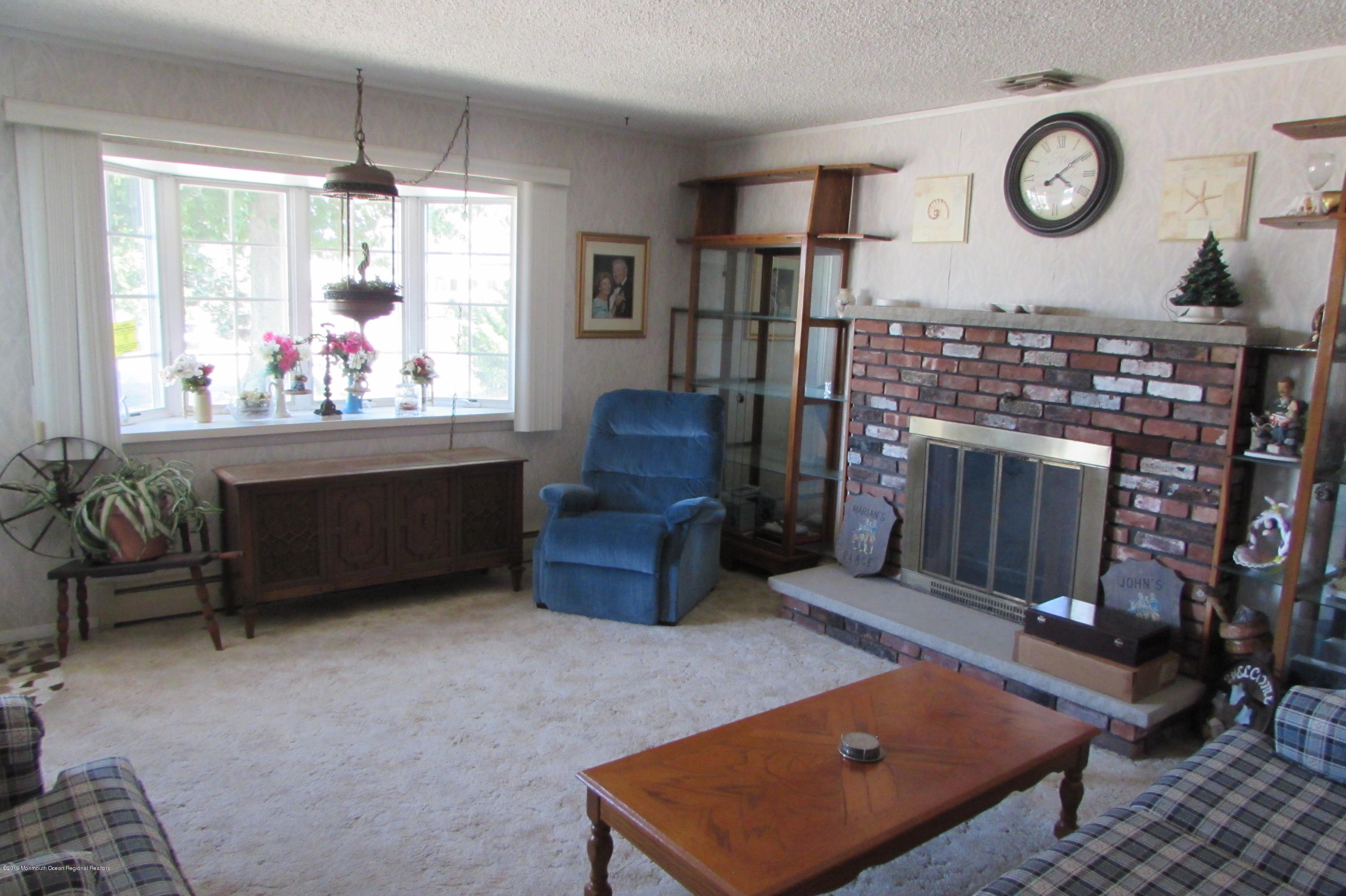 119 Hatteras Road Barnegat, NJ 08005 - Photo 6 of 16 IMG_2954