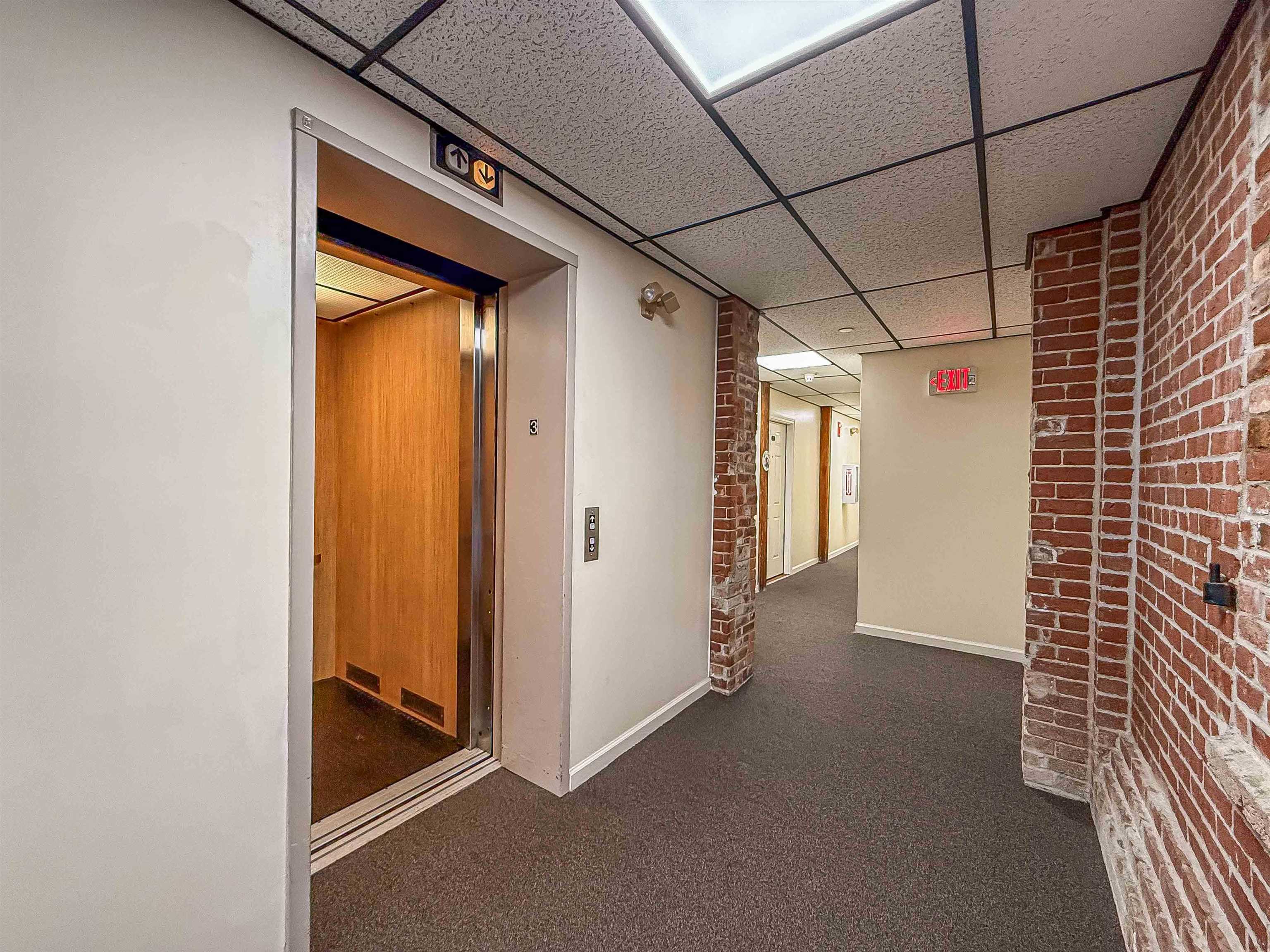 156 Front Street, Unit 302 Exeter, NH 03833 - Photo 30 of 35