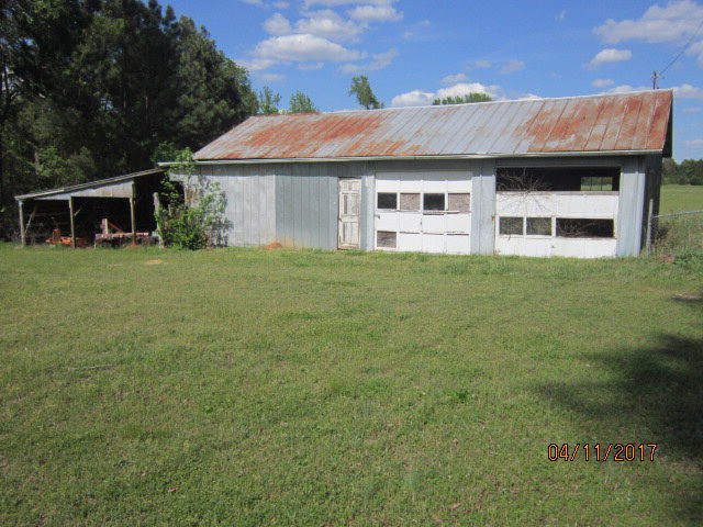 1709 Pecan Grove Road Washington, GA 30673 - Photo 4 of 24