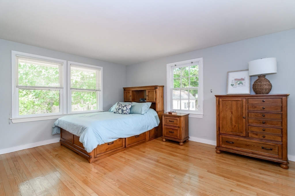 6 Brook Street Sherborn, MA 01770 - Photo 18 of 29 Gallery Image 18