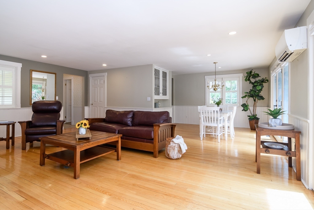 6 Brook Street Sherborn, MA 01770 - Photo 7 of 29 Gallery Image 7
