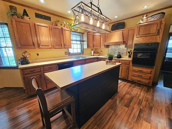$585,000 | 950 Davis School Road, Washington, PA 15301