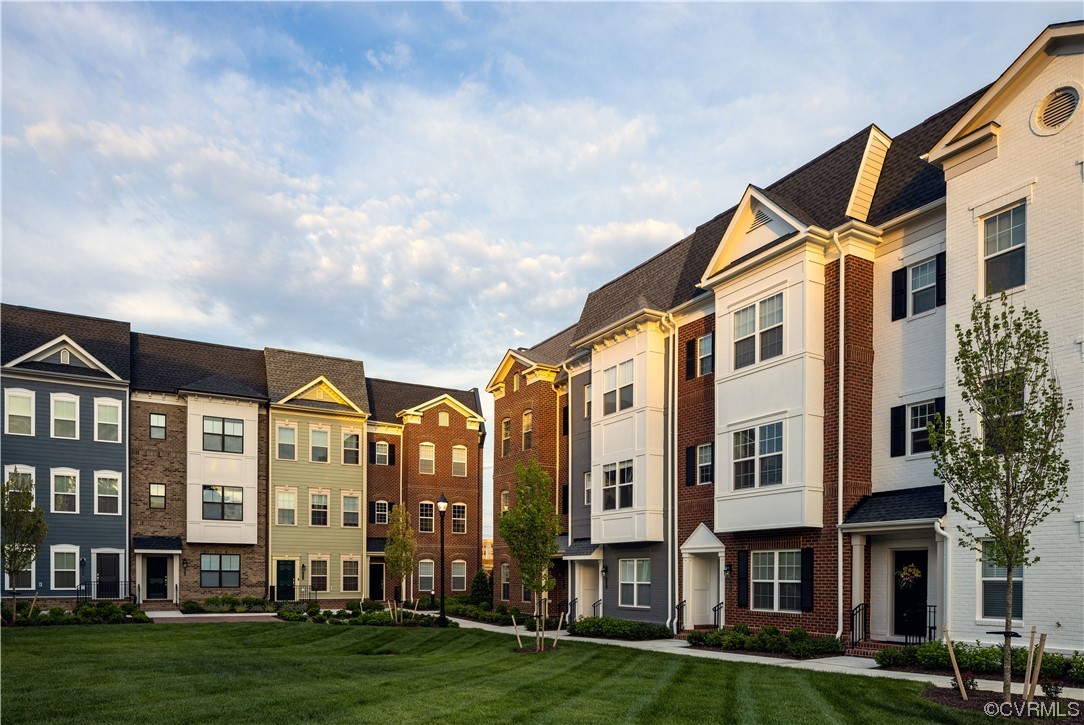4969 Bethlehem Road, Unit Z1 Richmond, VA 23230 - Photo 1 of 5 Image is a visual representation of a townhome ext
