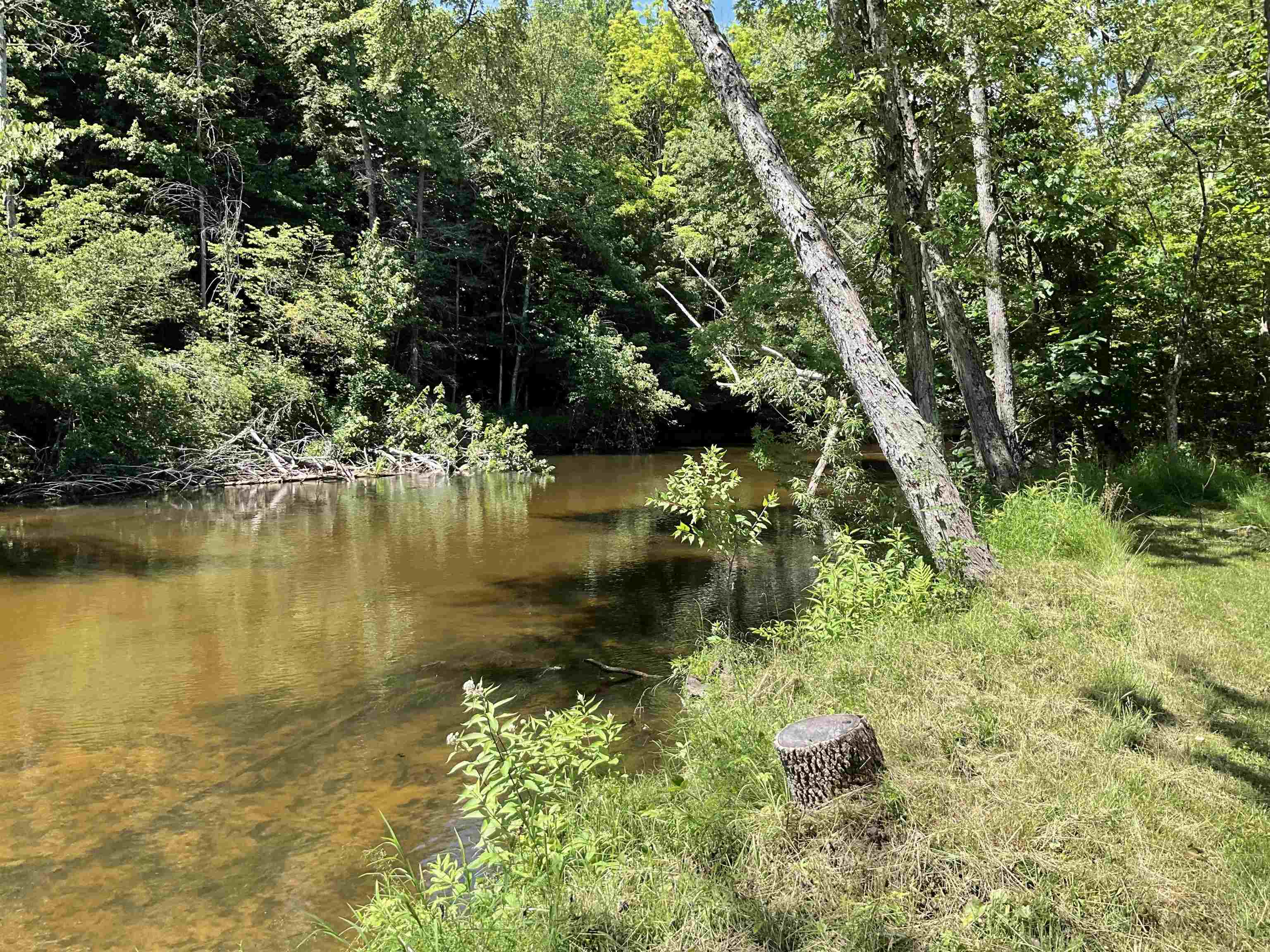 10817 Randall Lane Suring, WI 54174 - Photo 2 of 7