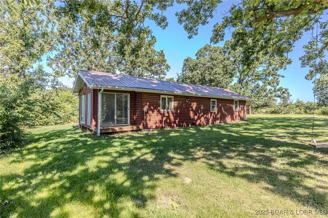 $215,000 | 33279 Pawnee Drive, Lebanon, MO 65536