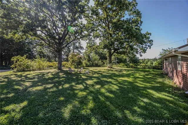 $215,000 | 33279 Pawnee Drive, Lebanon, MO 65536