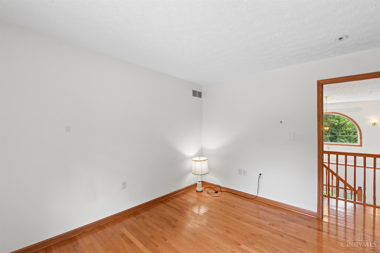 1109 Asbury Road Cincinnati, OH 45255 - Photo 52 of 69