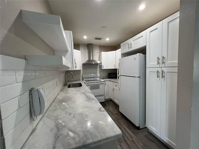 $695,000 | 3015 Southwest 24th Terrace, Miami, FL 33145