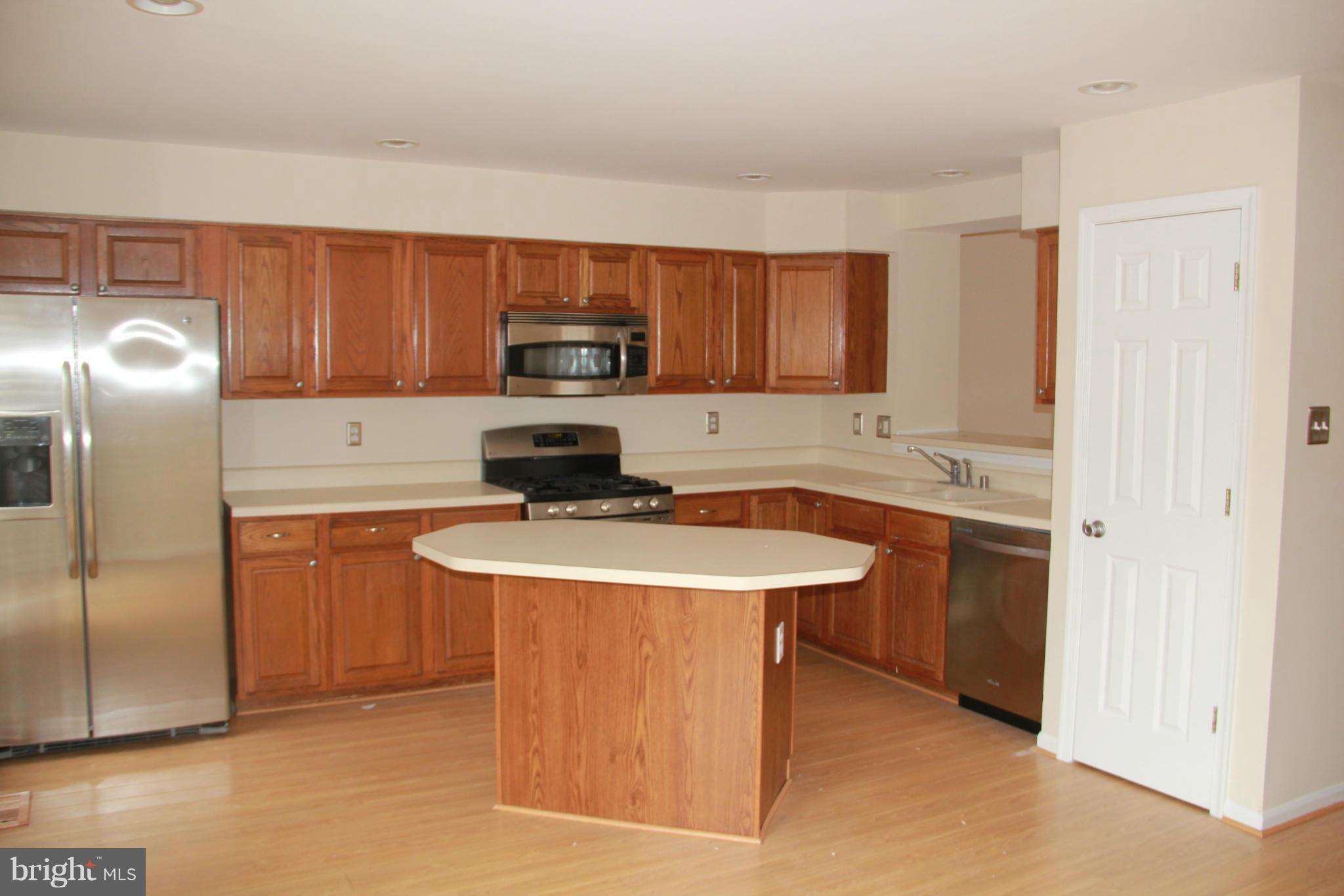 5340 Kelmscot Road Baltimore, MD 21237 - Photo 7 of 25 Kitchen
