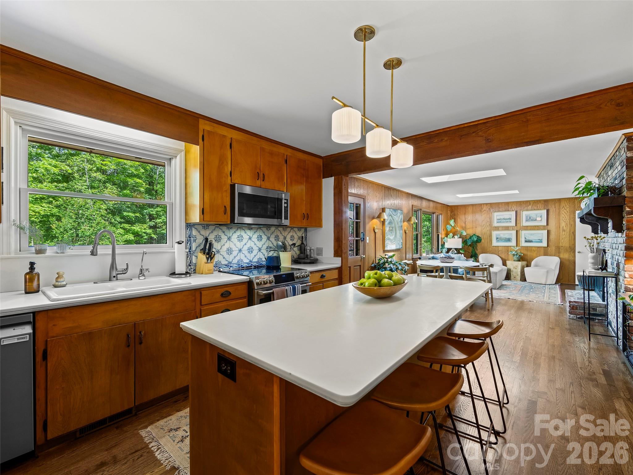 423 Vanderbilt Road Asheville, NC 28803 - Photo 9 of 47 Gallery Image 9