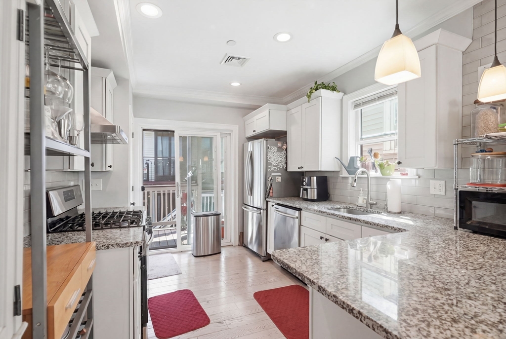 30 Rawson Street Boston, MA 02125 - Photo 2 of 41