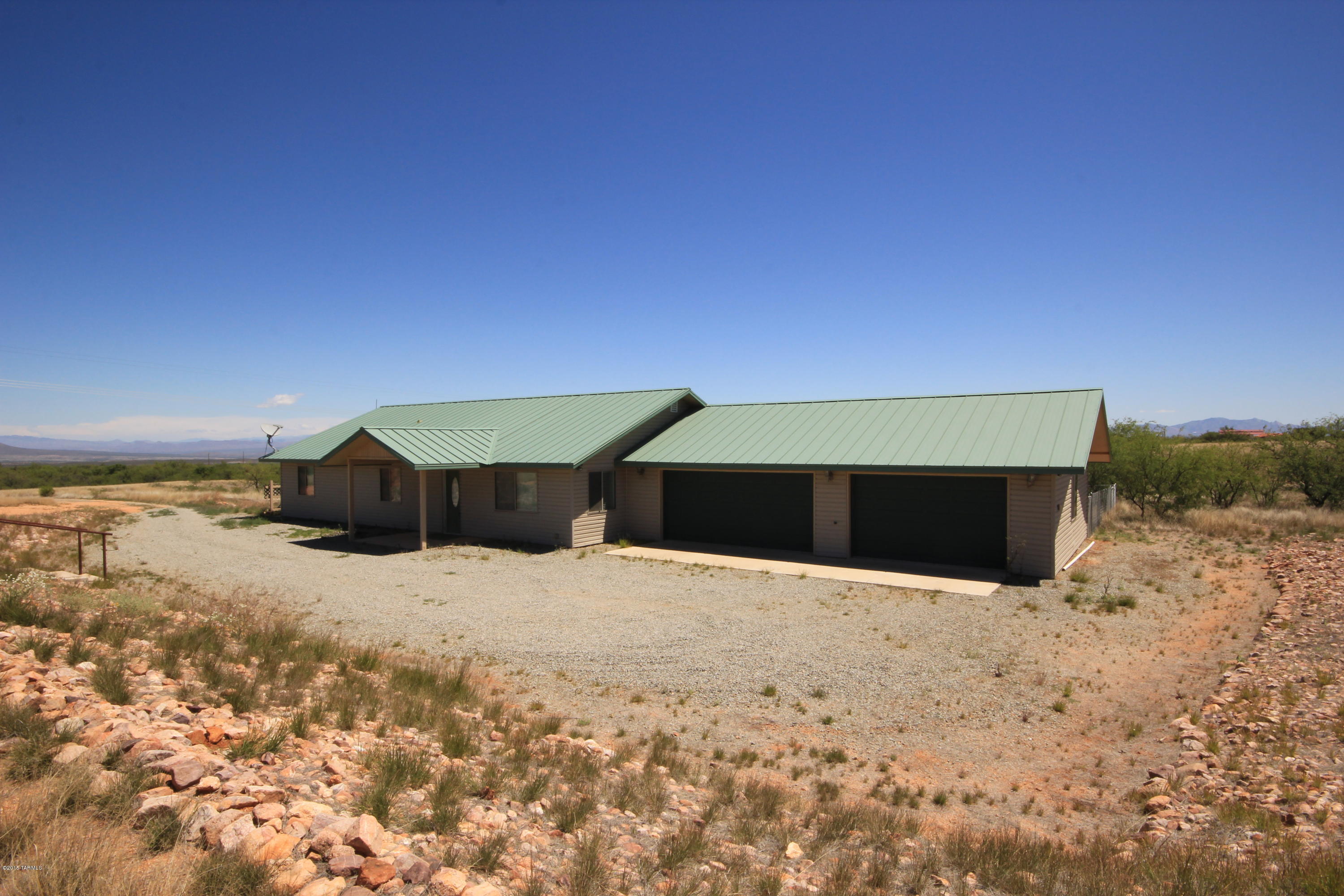 2617 West Roberts Road Benson, AZ 85602 - Photo 4 of 49 Gallery Image 4