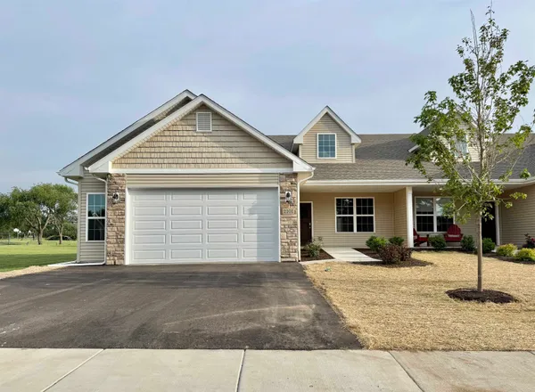 $330,000 | 2101 Conde Street, Janesville, WI 53546