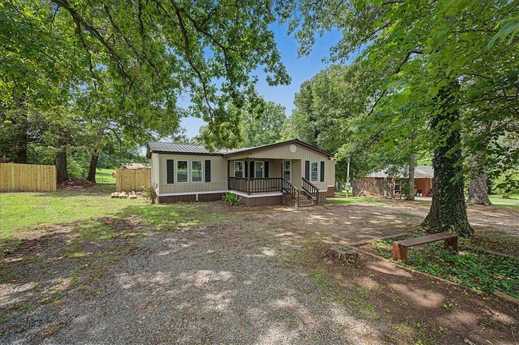 130 1st Street Calhoun, GA 30701 - Photo 5 of 42