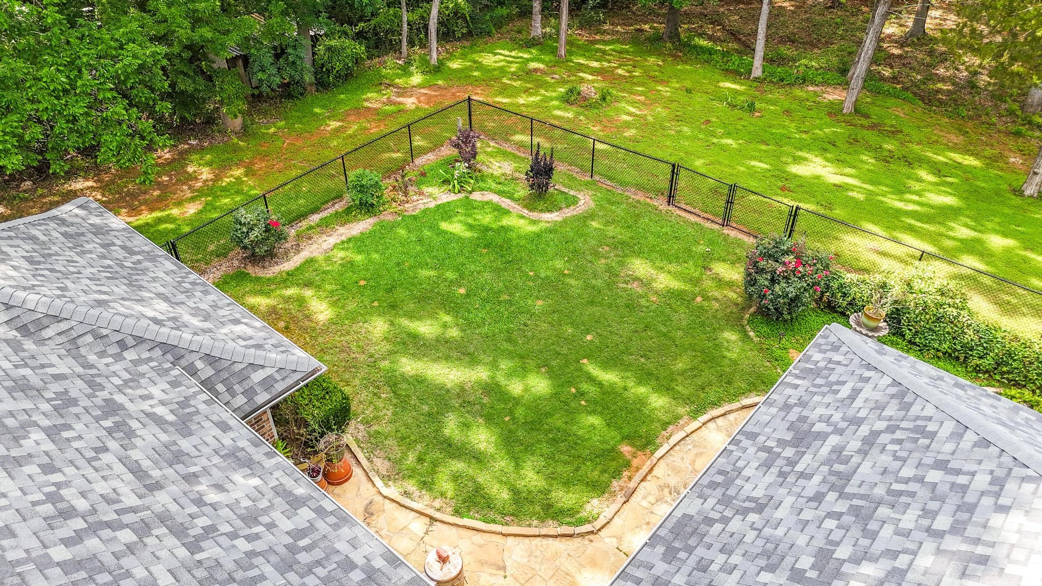 1749 Highway 84 Palestine, TX 75801 - Photo 17 of 47