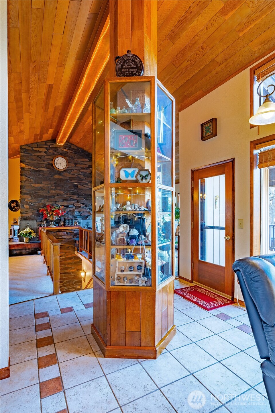 826 South Skylark Way Othello, WA 99344 - Photo 35 of 40 a outdoor space view with a sitting space