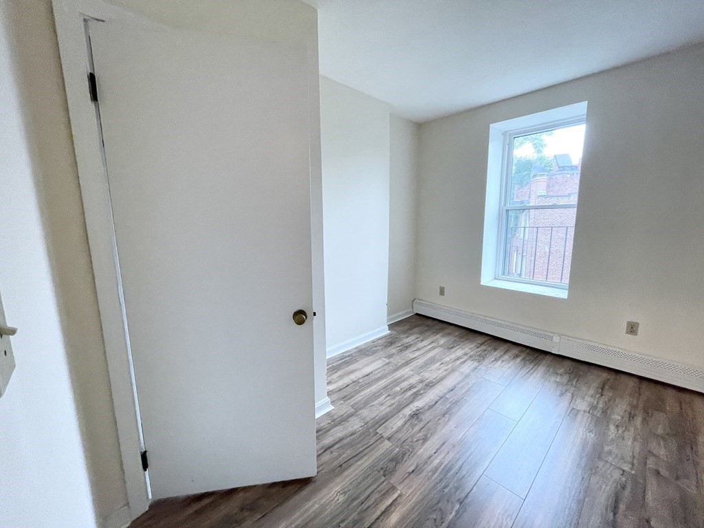 92 Hammond Street, Unit 3 Boston, MA 02120 - Photo 6 of 9