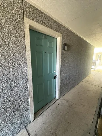 $1,000 | 4502 Gaston Avenue, Unit 315, Dallas, TX 75246