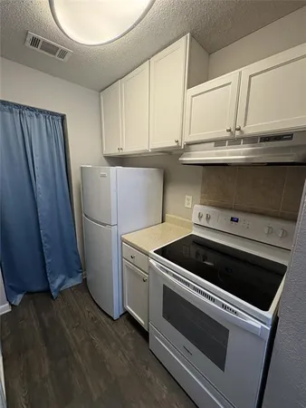 $1,000 | 4502 Gaston Avenue, Unit 315, Dallas, TX 75246