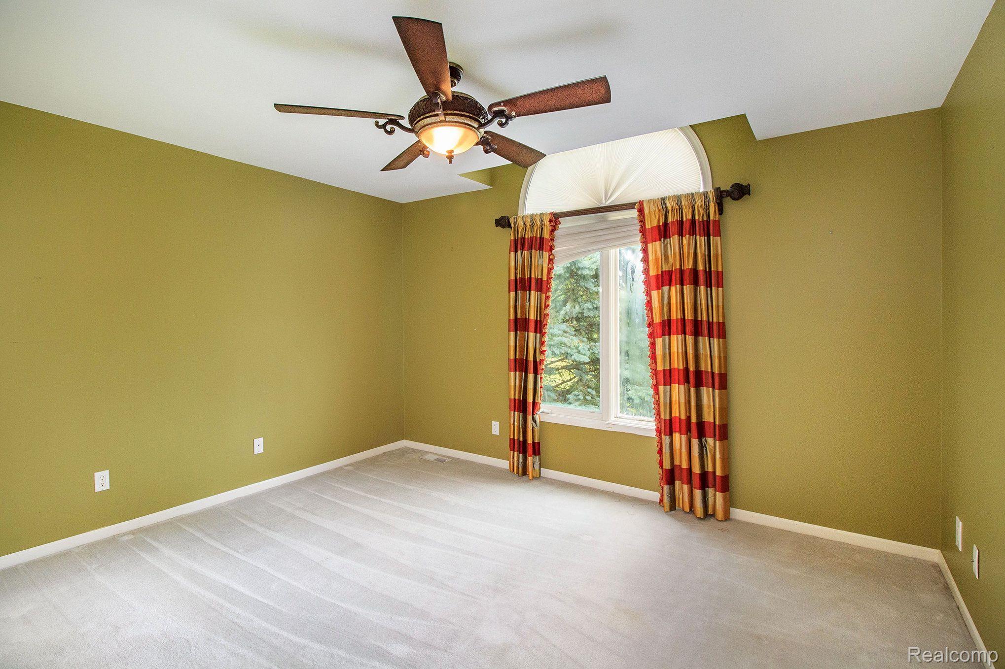 9371 Lee Jones Road Fenton, MI 48430 - Photo 31 of 64 Gallery Image 31
