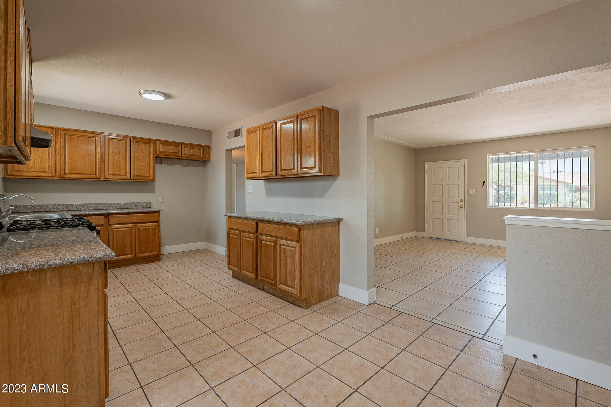 7036 North 22nd Drive Phoenix, AZ 85021 - Photo 11 of 41 22nd-11