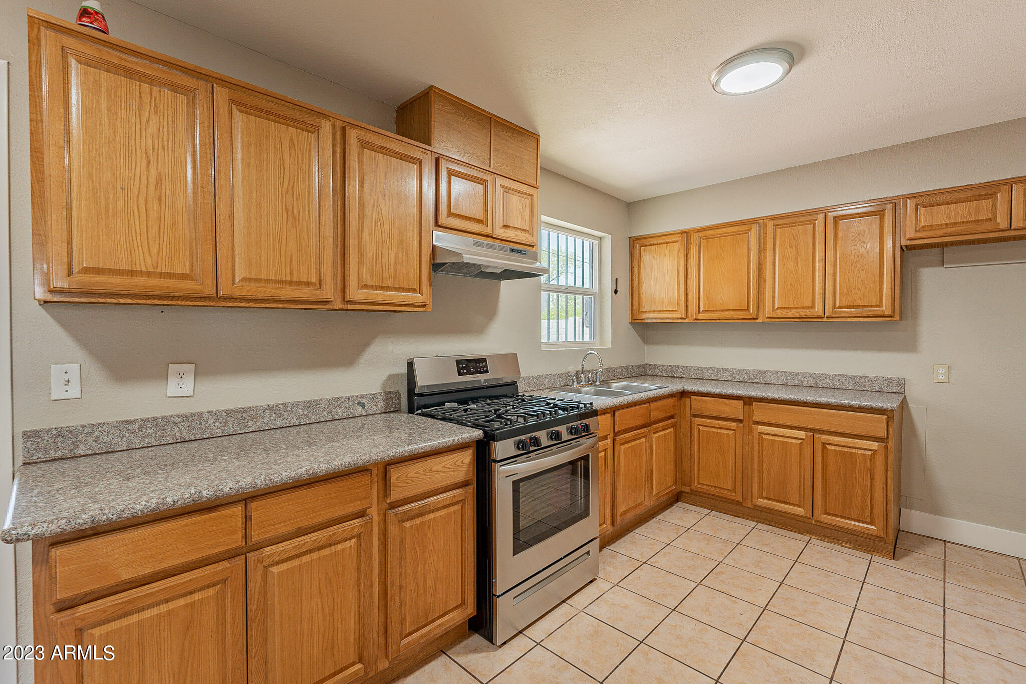 7036 North 22nd Drive Phoenix, AZ 85021 - Photo 14 of 41 22nd-14