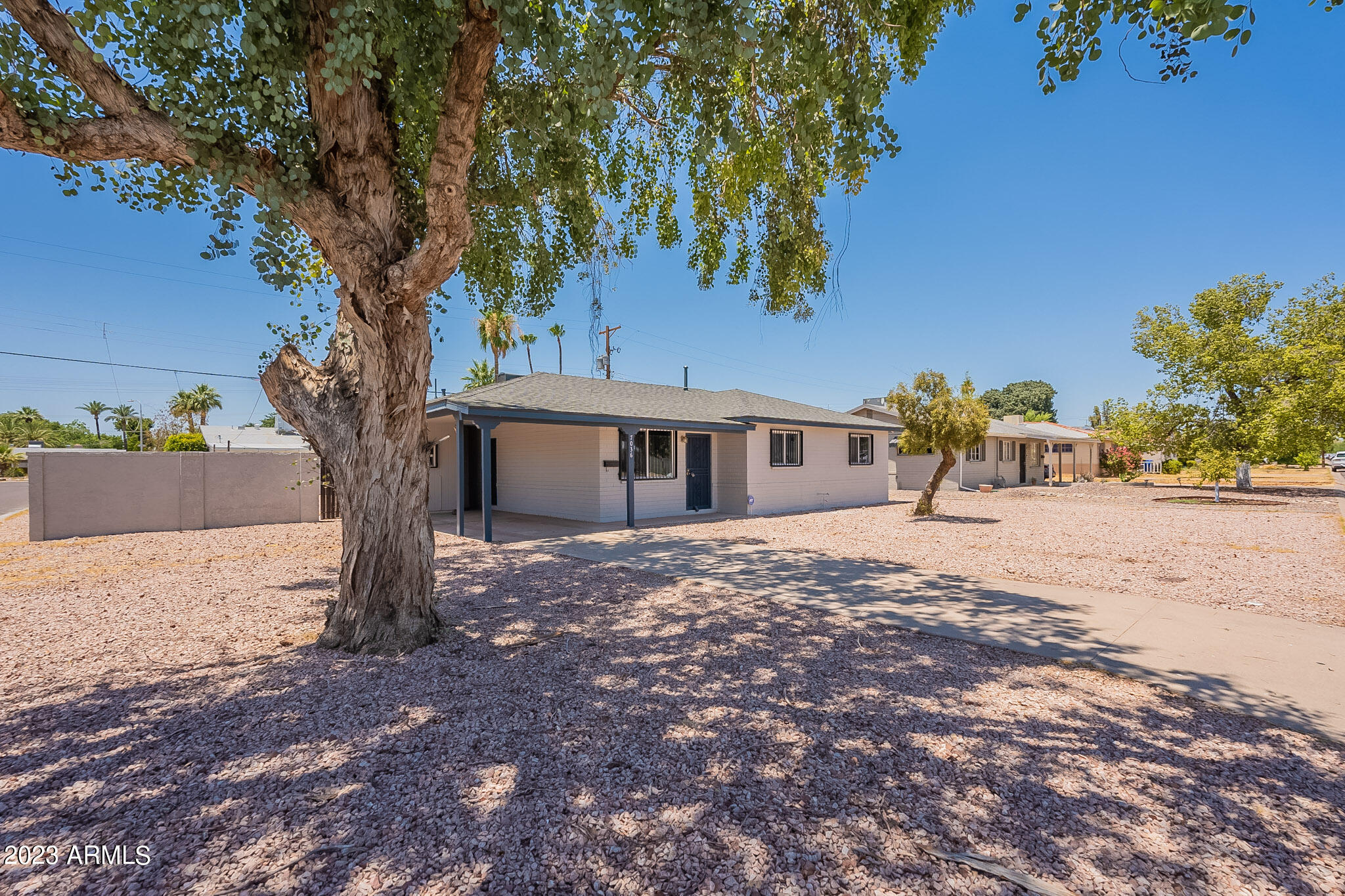 7036 North 22nd Drive Phoenix, AZ 85021 - Photo 4 of 41 22nd-4