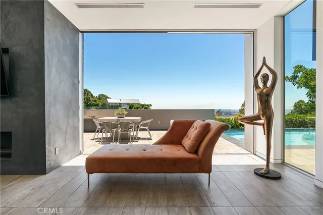 $6,000,000 | 1489 Stebbins Terrace, Los Angeles, CA 90069